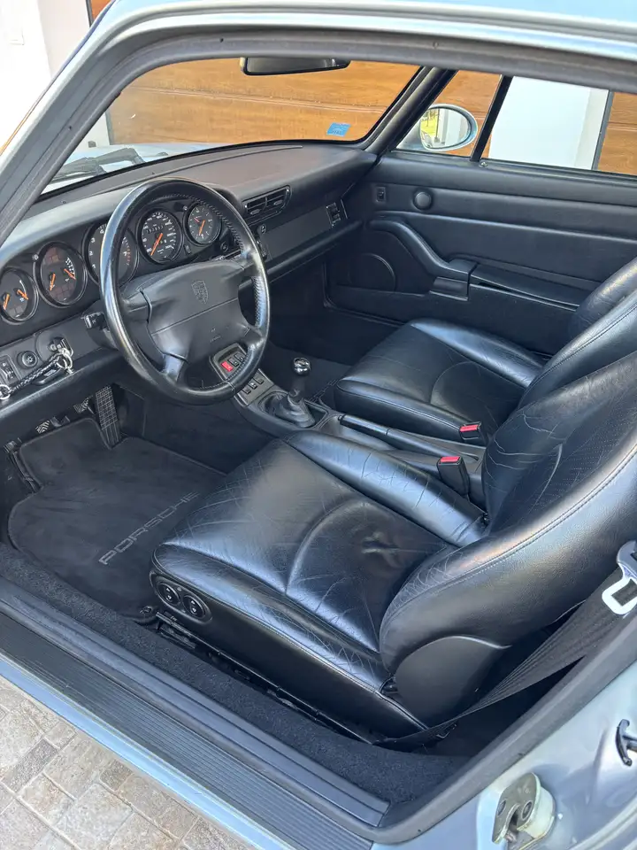 Porsche 993 911 Coupe 3.6 Carrera, foto 11