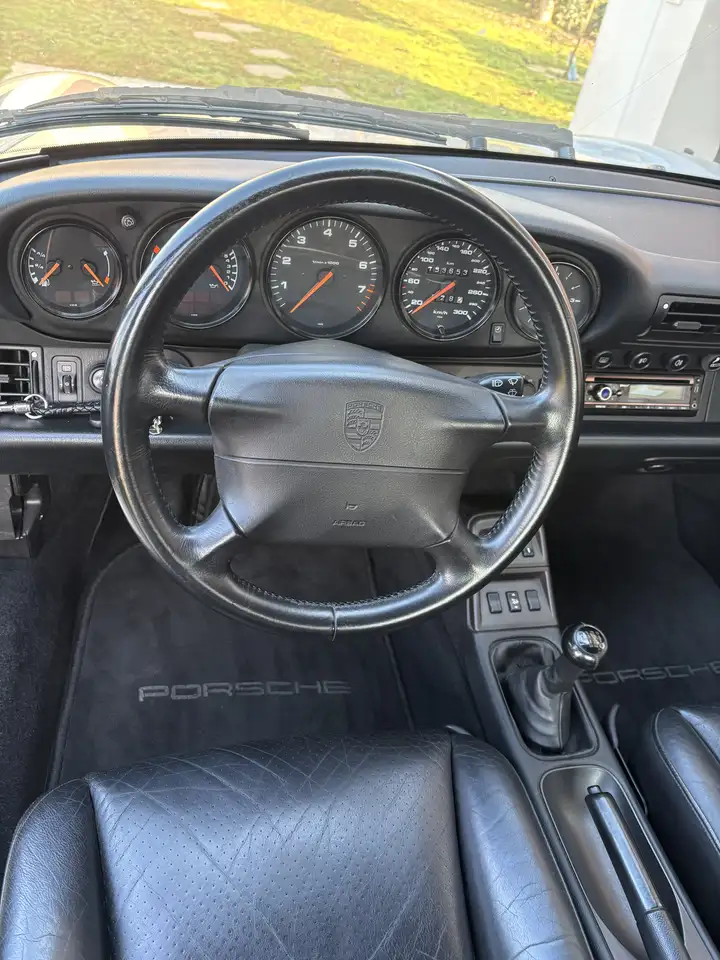 Porsche 993 911 Coupe 3.6 Carrera, foto 12