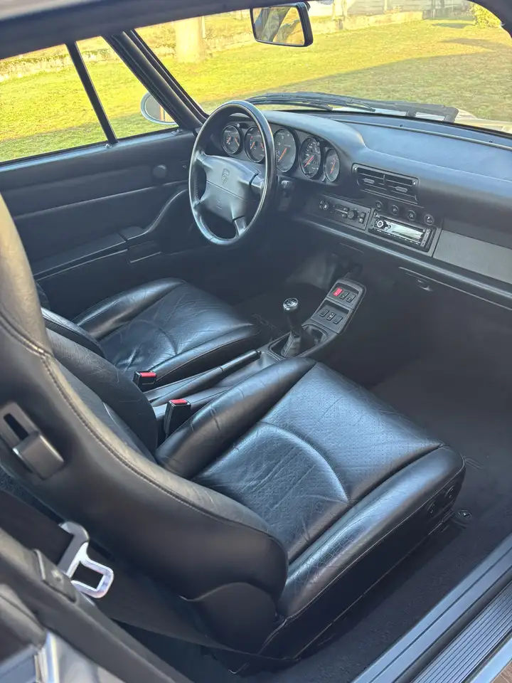 Porsche 993 911 Coupe 3.6 Carrera, foto 10
