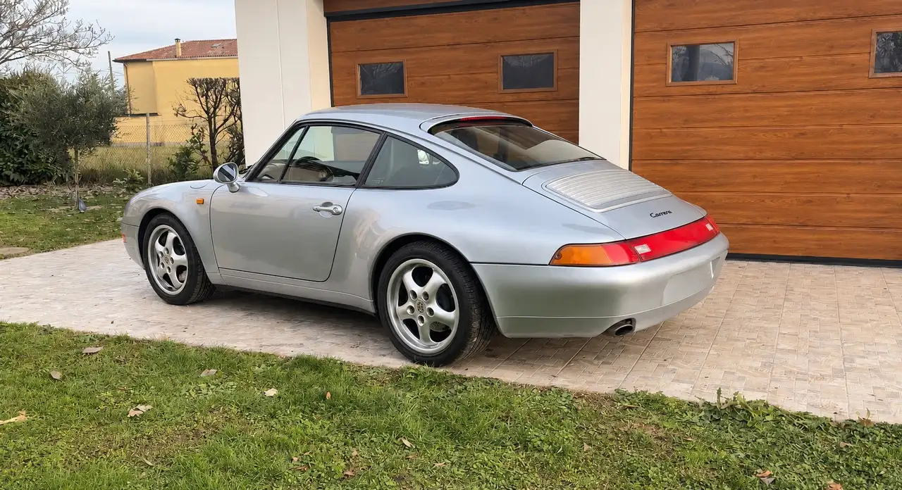 Porsche 993 911 Coupe 3.6 Carrera, foto 3