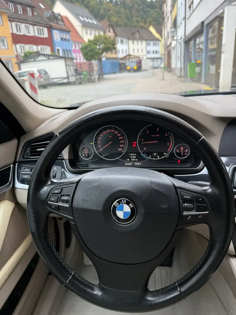 BMW 525 525d Touring Aut. - 1