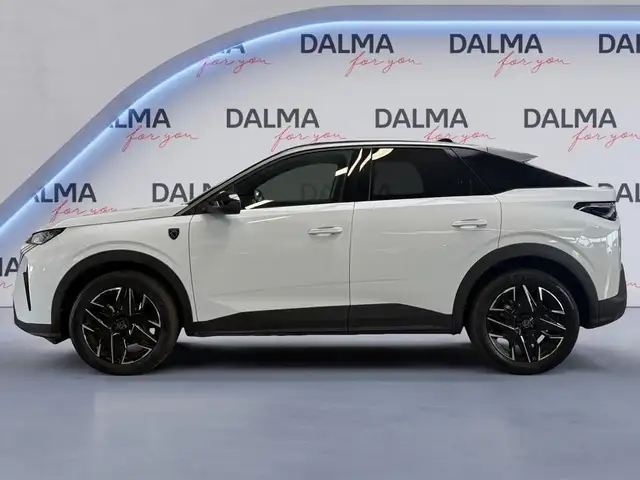 Peugeot 3008 view 2