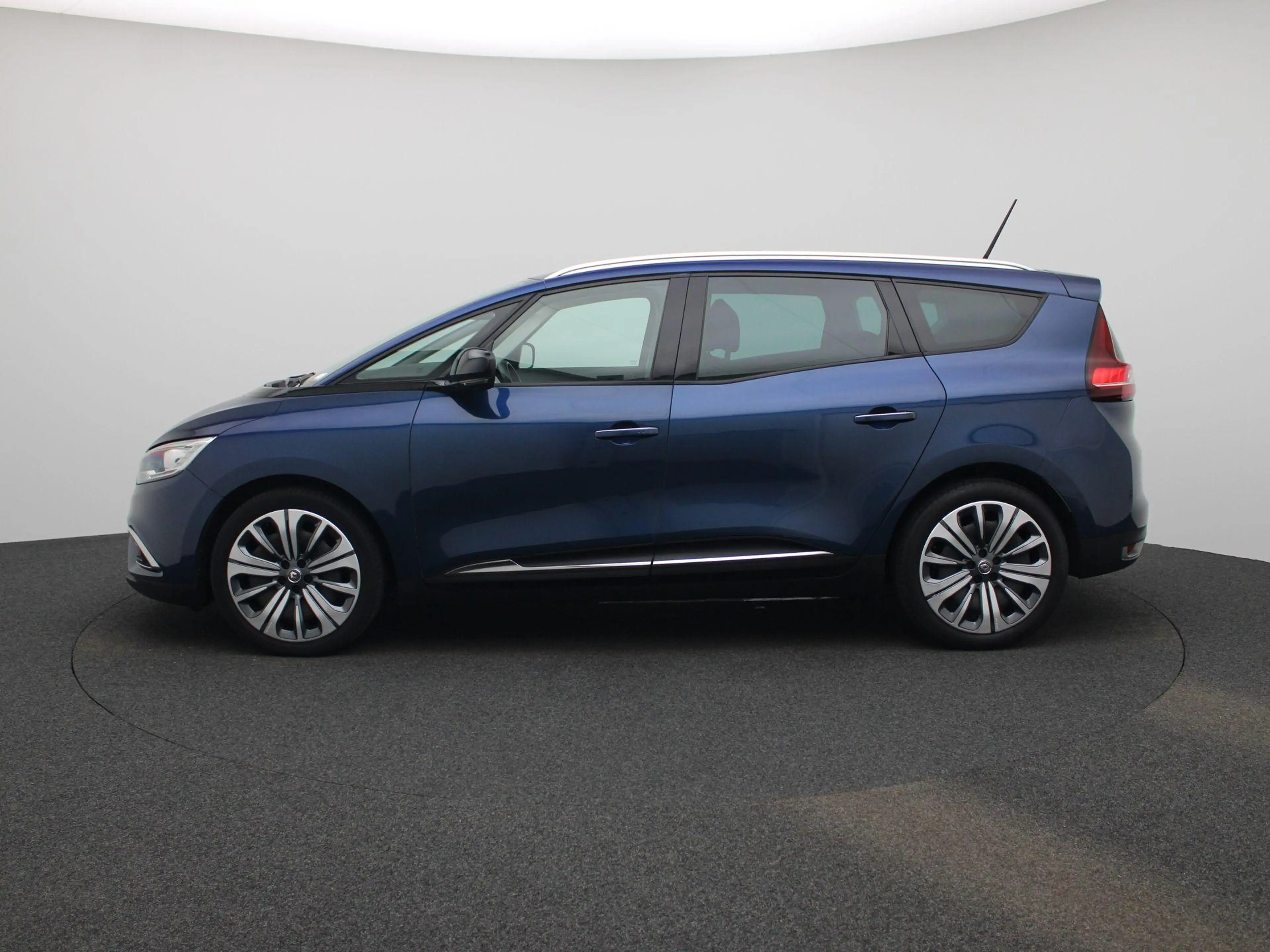 Renault Grand Scenic 1.3 TCe Business Zen 7p. | 7 Persoons | Navigatie — photo 4
