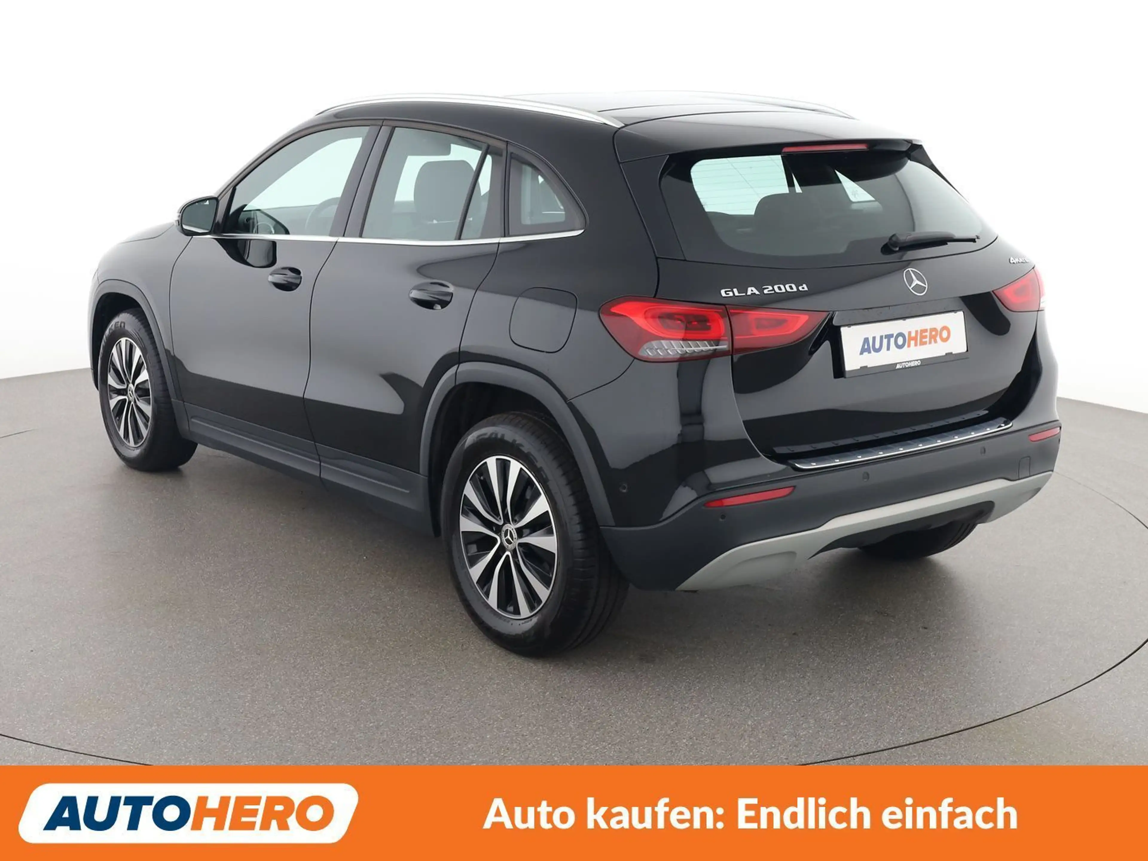 Mercedes-Benz GLA 200 GLA 200 d 4Matic Style — photo 4