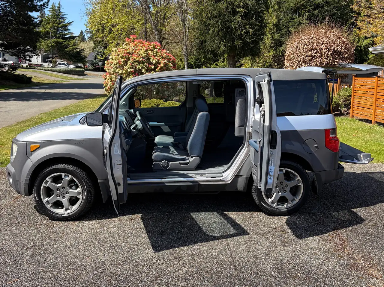 Honda Element снимка Honda Element