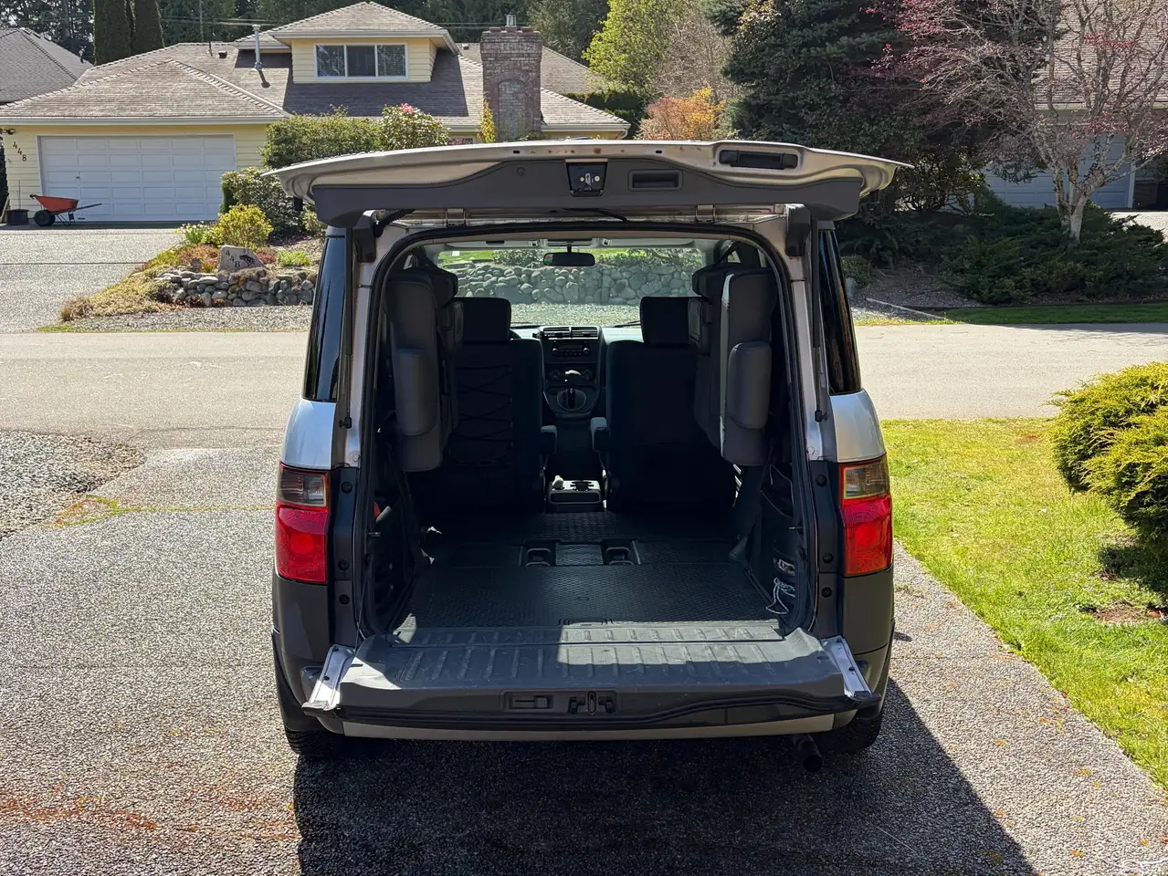 Honda Element снимка Honda Element