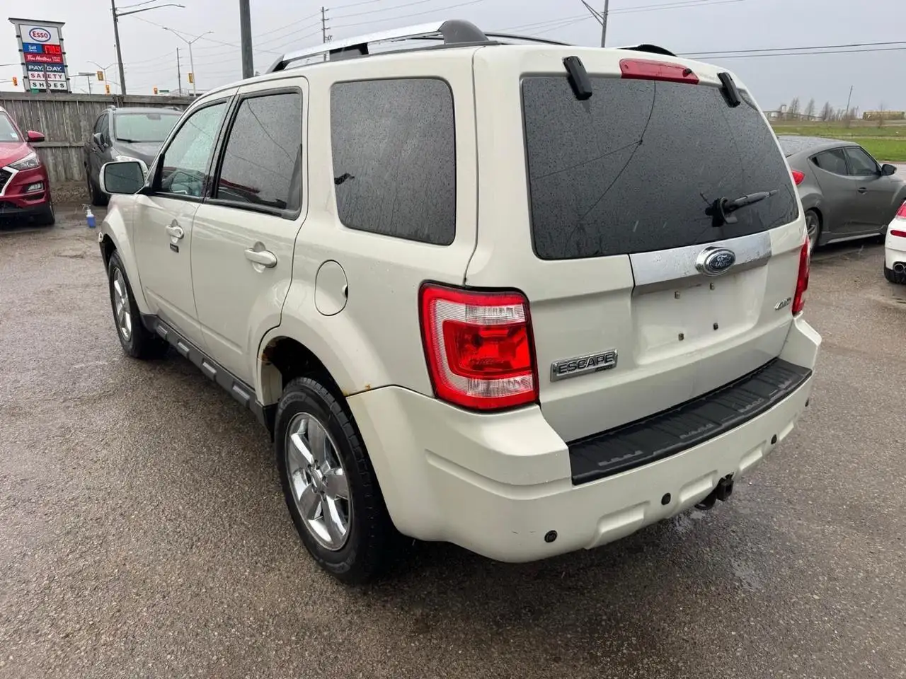 Ford Escape снимка Ford Escape