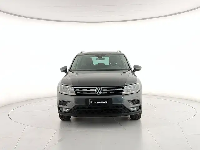 Volkswagen Tiguan view 8