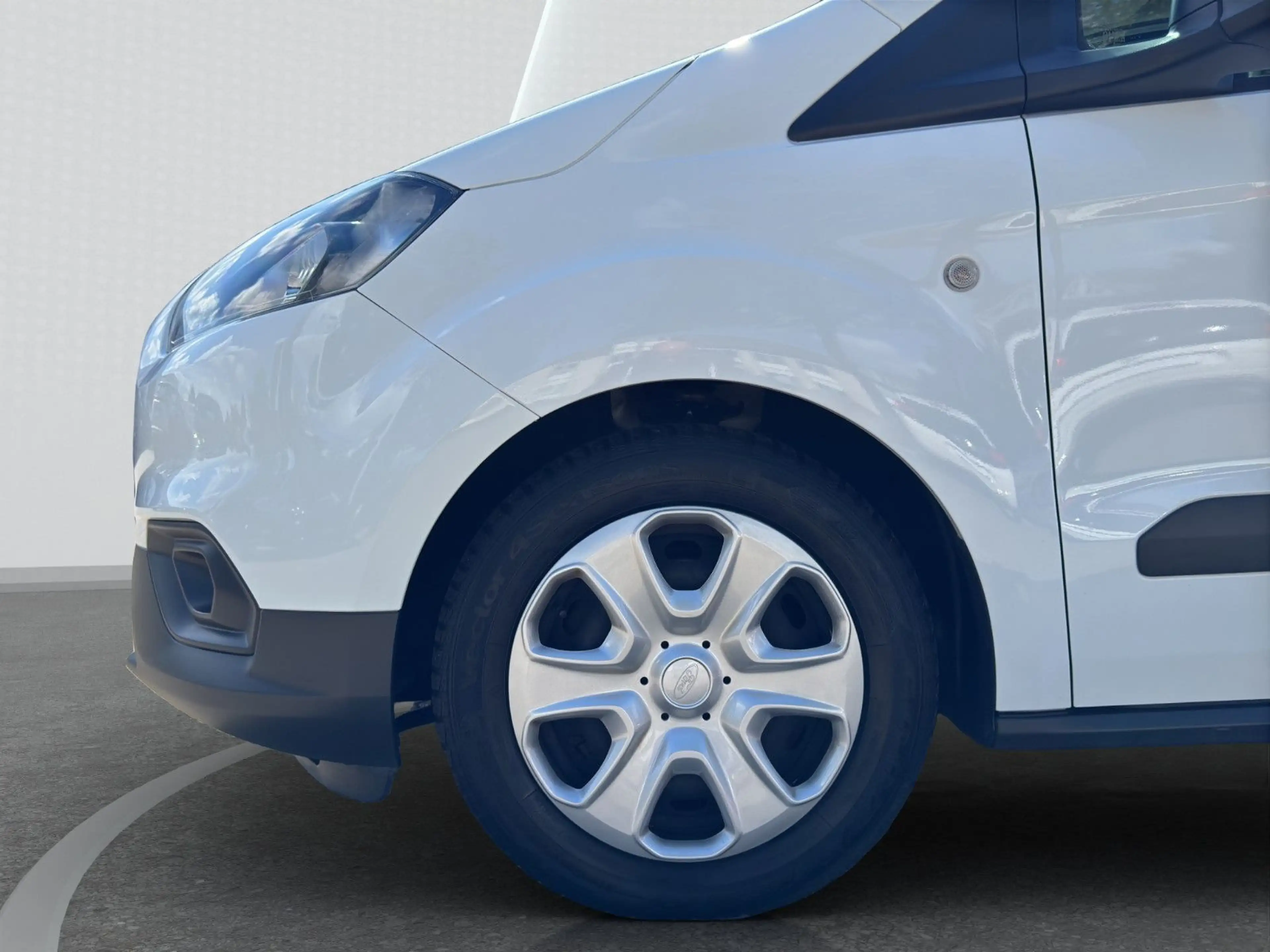 Ford Transit Courier 1.0 EcoBoost Trend Kastenwagen — photo 10