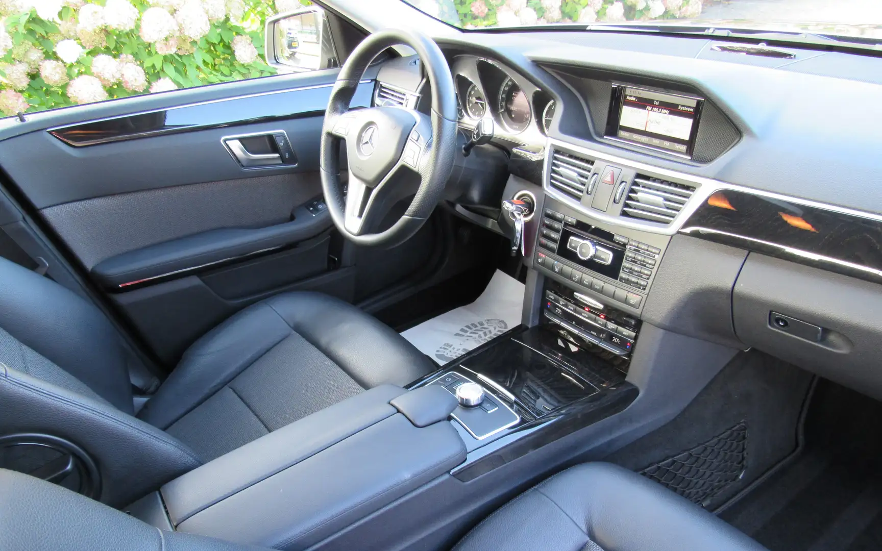 Mercedes-Benz E 200 E200 CDI Avantgarde 2e hand Grijs - 2