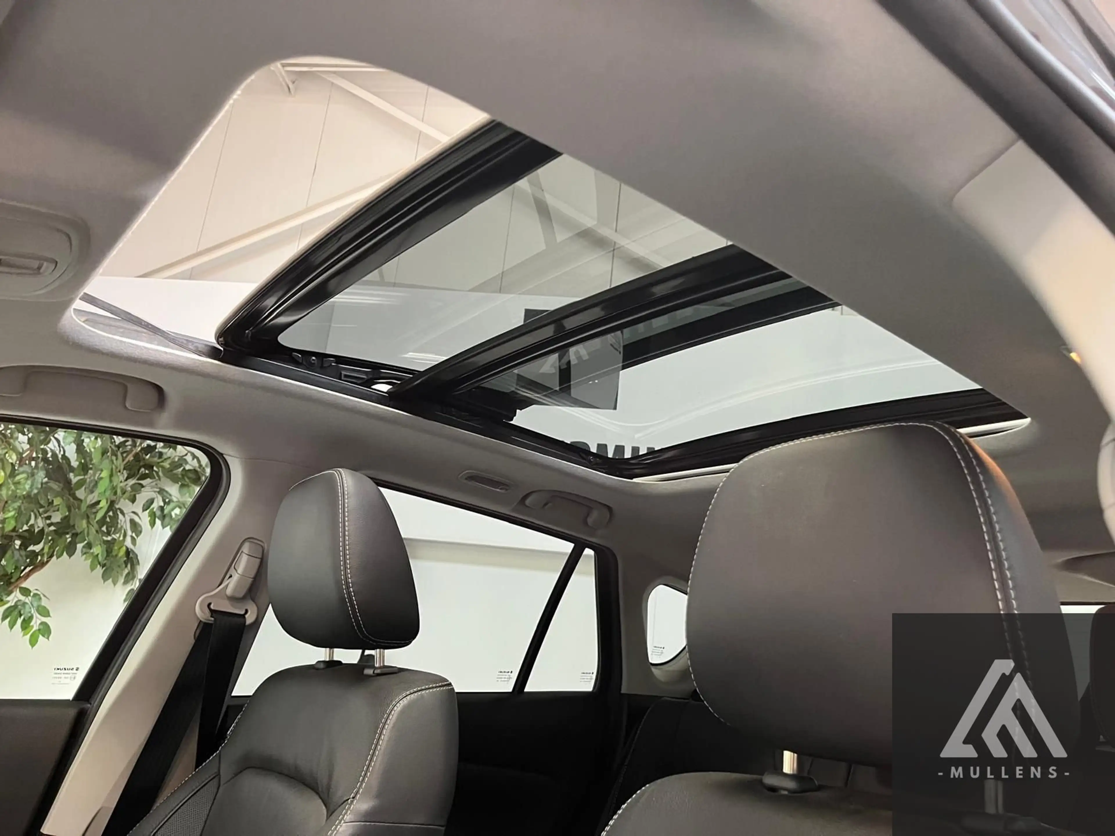 Suzuki SX4 S-Cross Grand Luxe Xtra SHVS Aut (MY21) + Open dak — photo 9