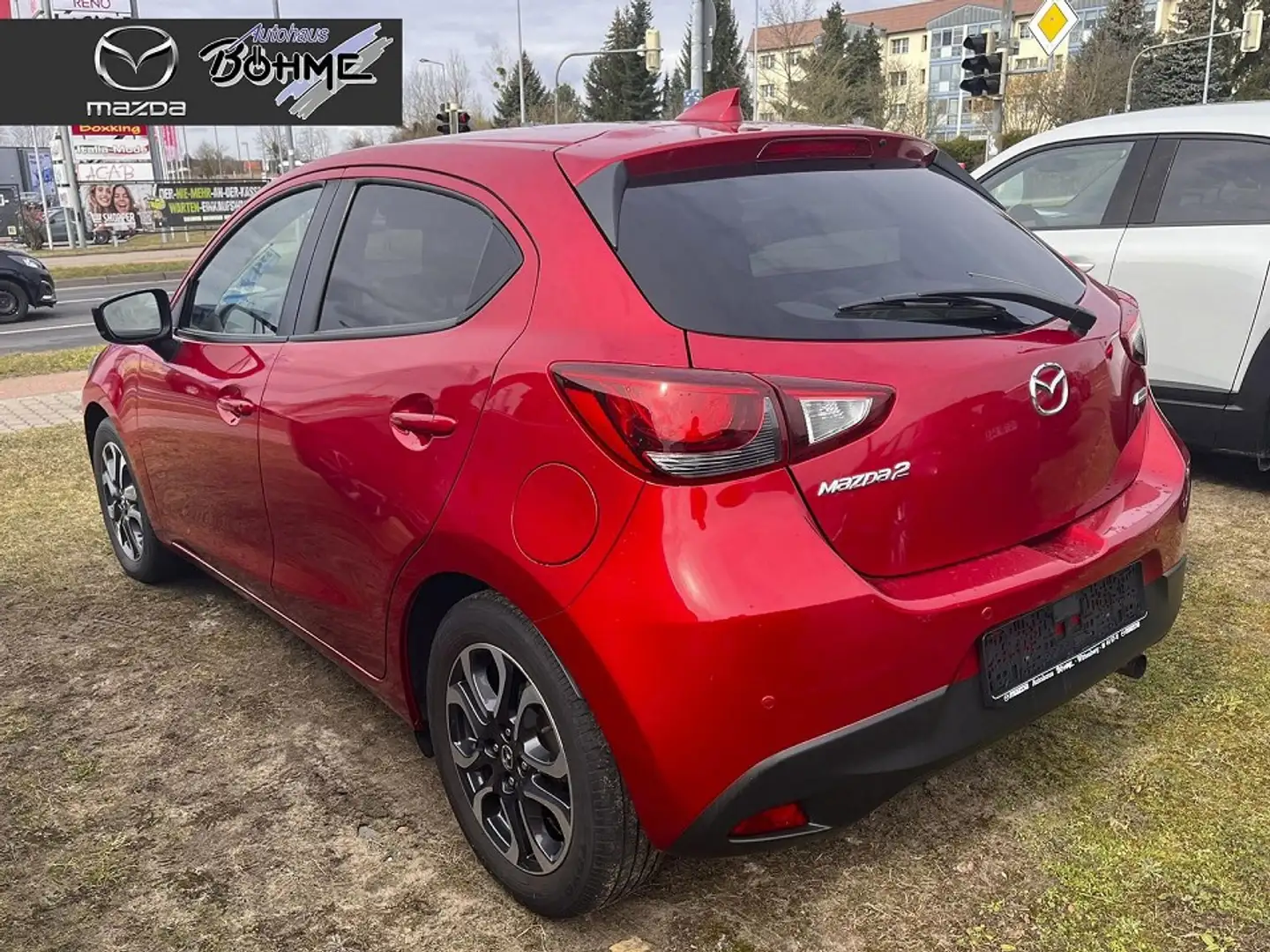Mazda 2 SKYACTIV-G 75 KIZOKU LICHT-P. Rouge - 2