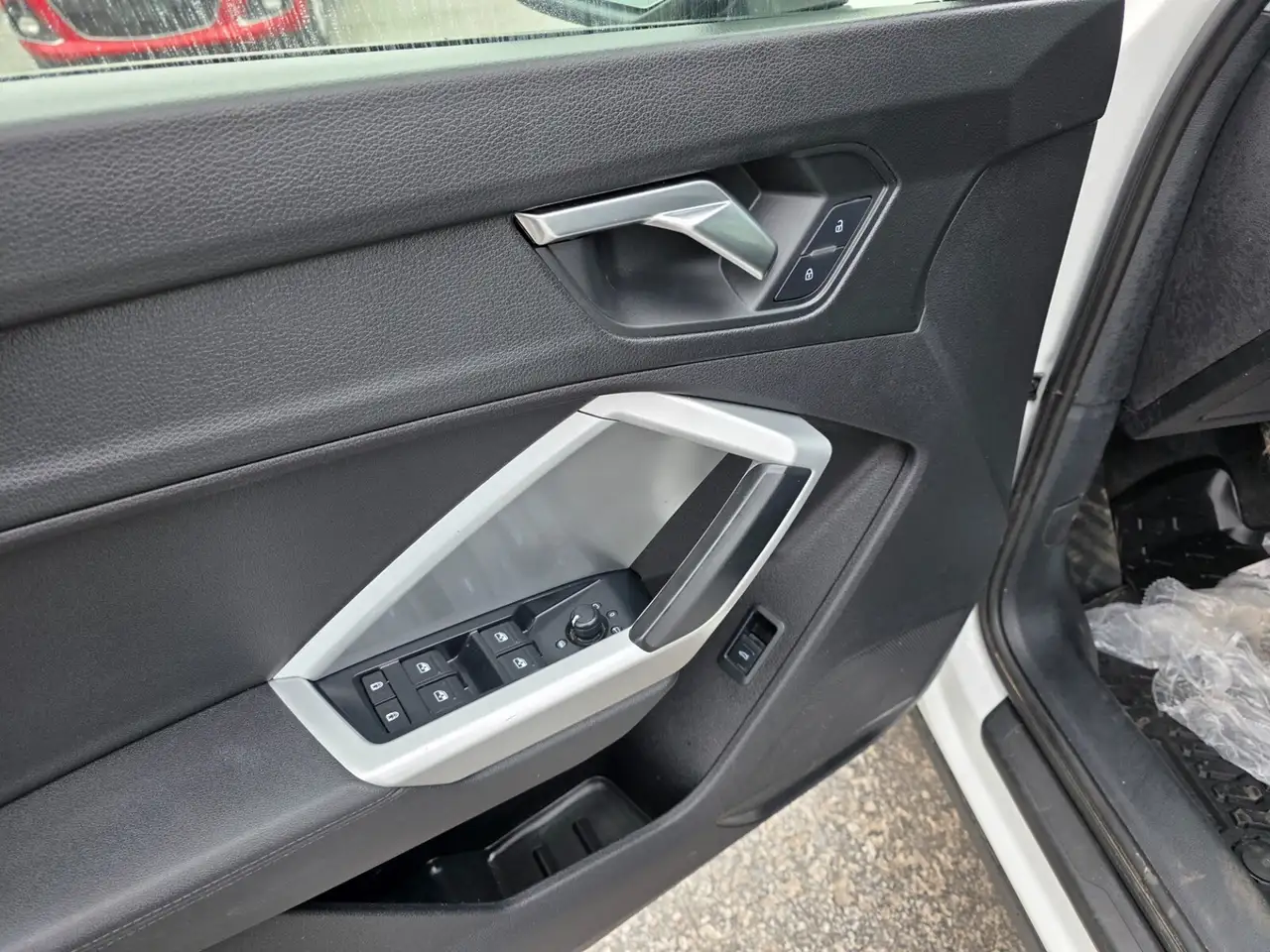 Audi Q3 photo Audi Q3