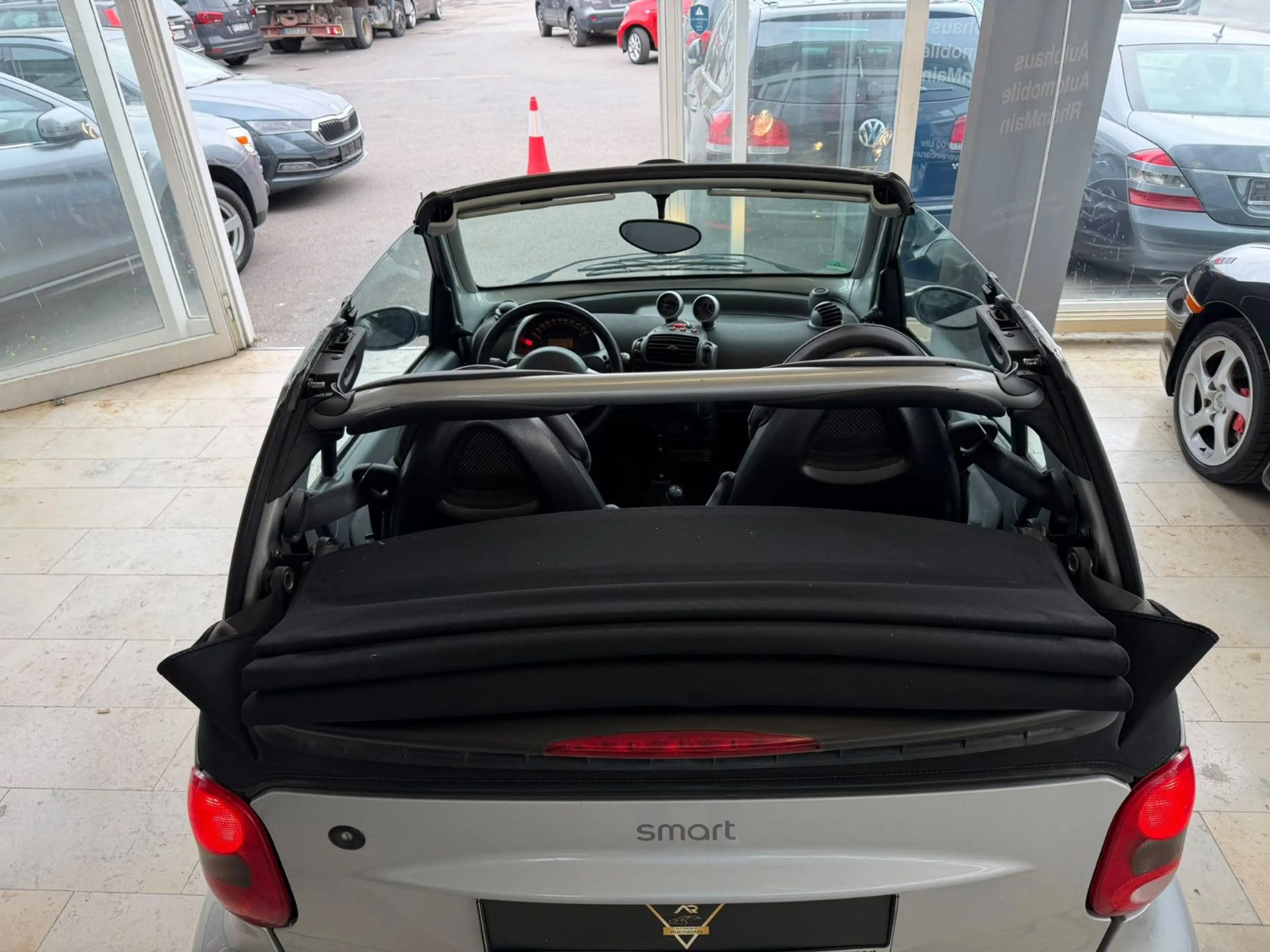 smart forTwo Cabrio Grandstyle/1.Hd./56 TKM/Klima/SHZ/ — photo 11