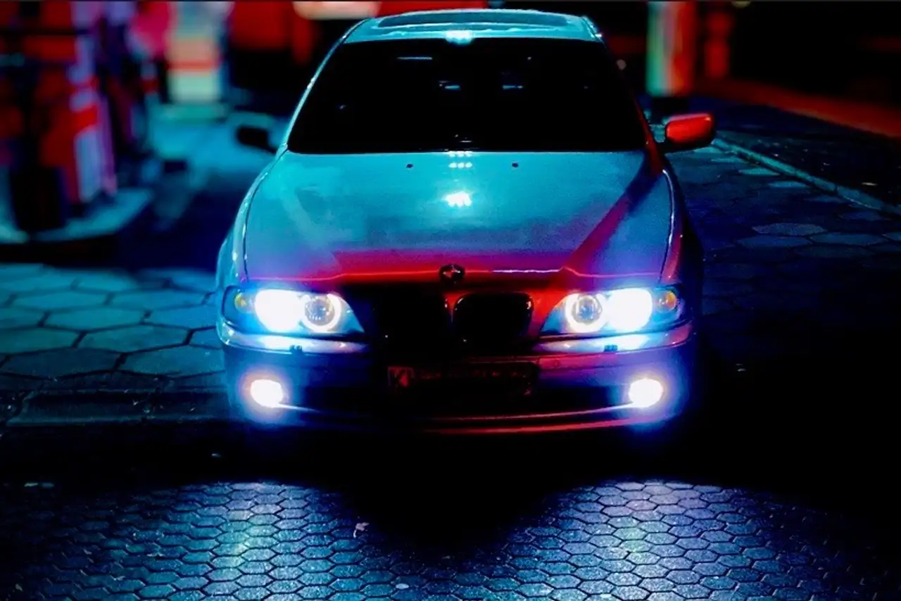 BMW 523i, foto 9