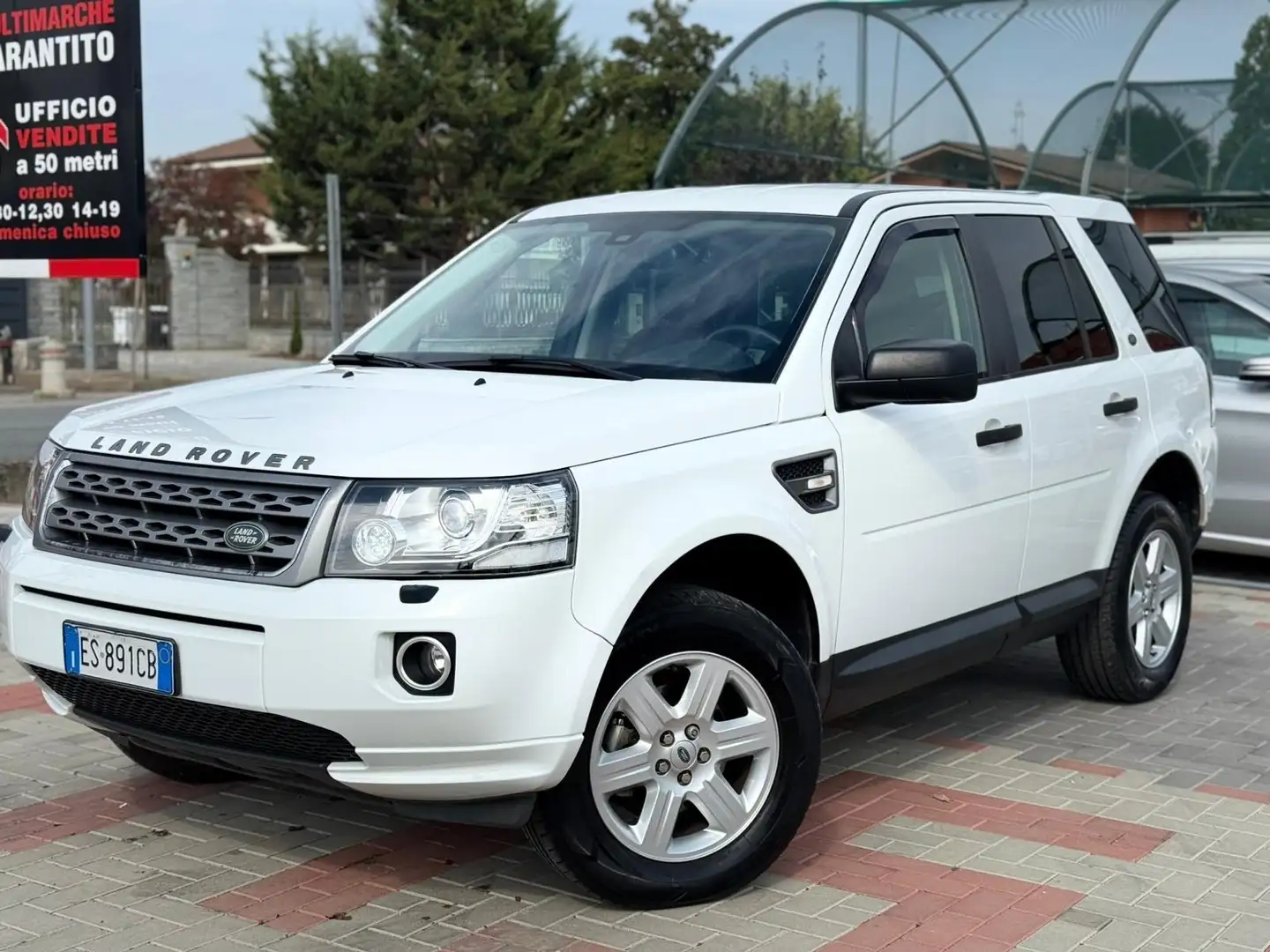 Land Rover Freelander Freelander 2.2 eD4 2WD S.W. S Weiß - 2