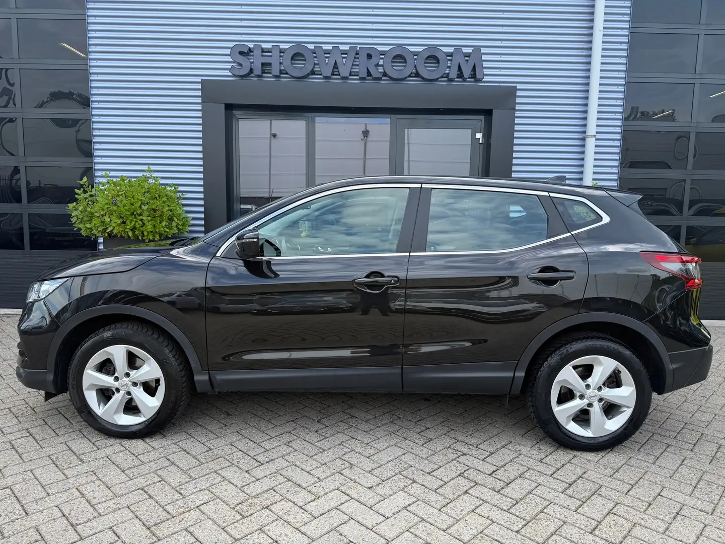 Nissan Qashqai 1.3 DIG-T N-Connecta Automaat|Trekhaak|Applecarpla Noir - 2
