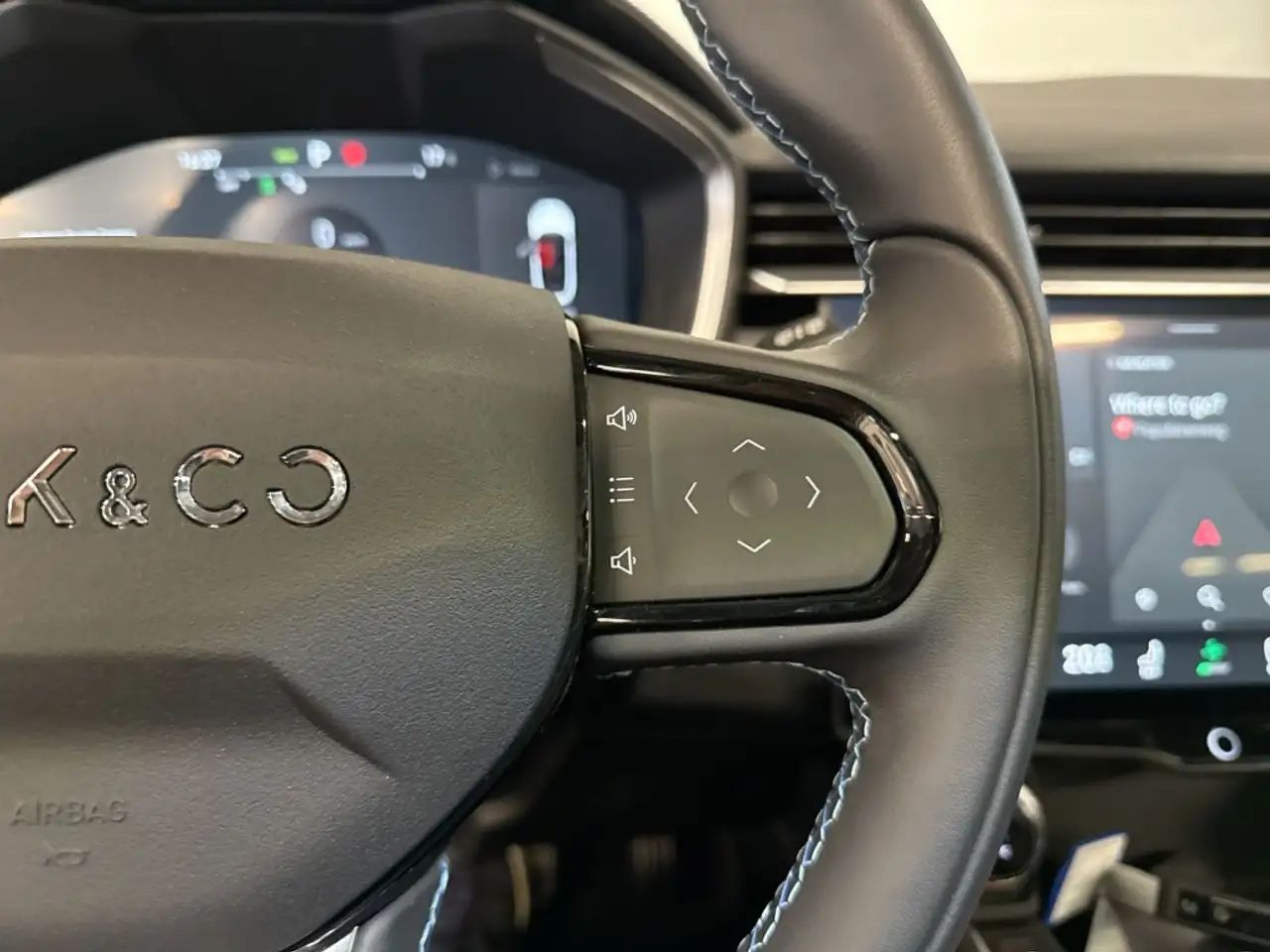 Lynk & Co 01 1.5 PHEV MY22 BLACK-PAKKET PANO 360 CAMERA, миниатюра 29