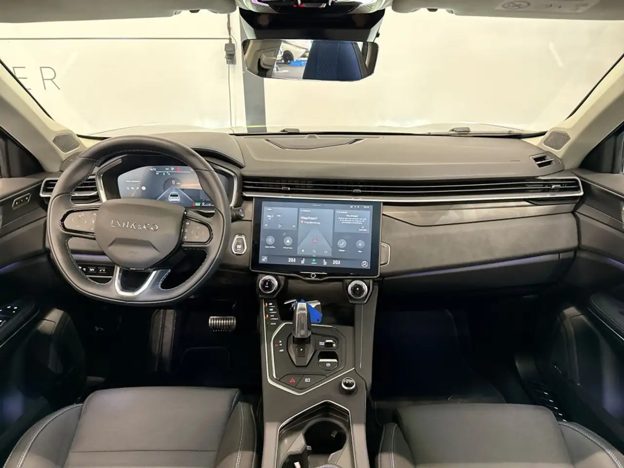 Lynk & Co 01 1.5 PHEV MY22 BLACK-PAKKET PANO 360 CAMERA, миниатюра 3
