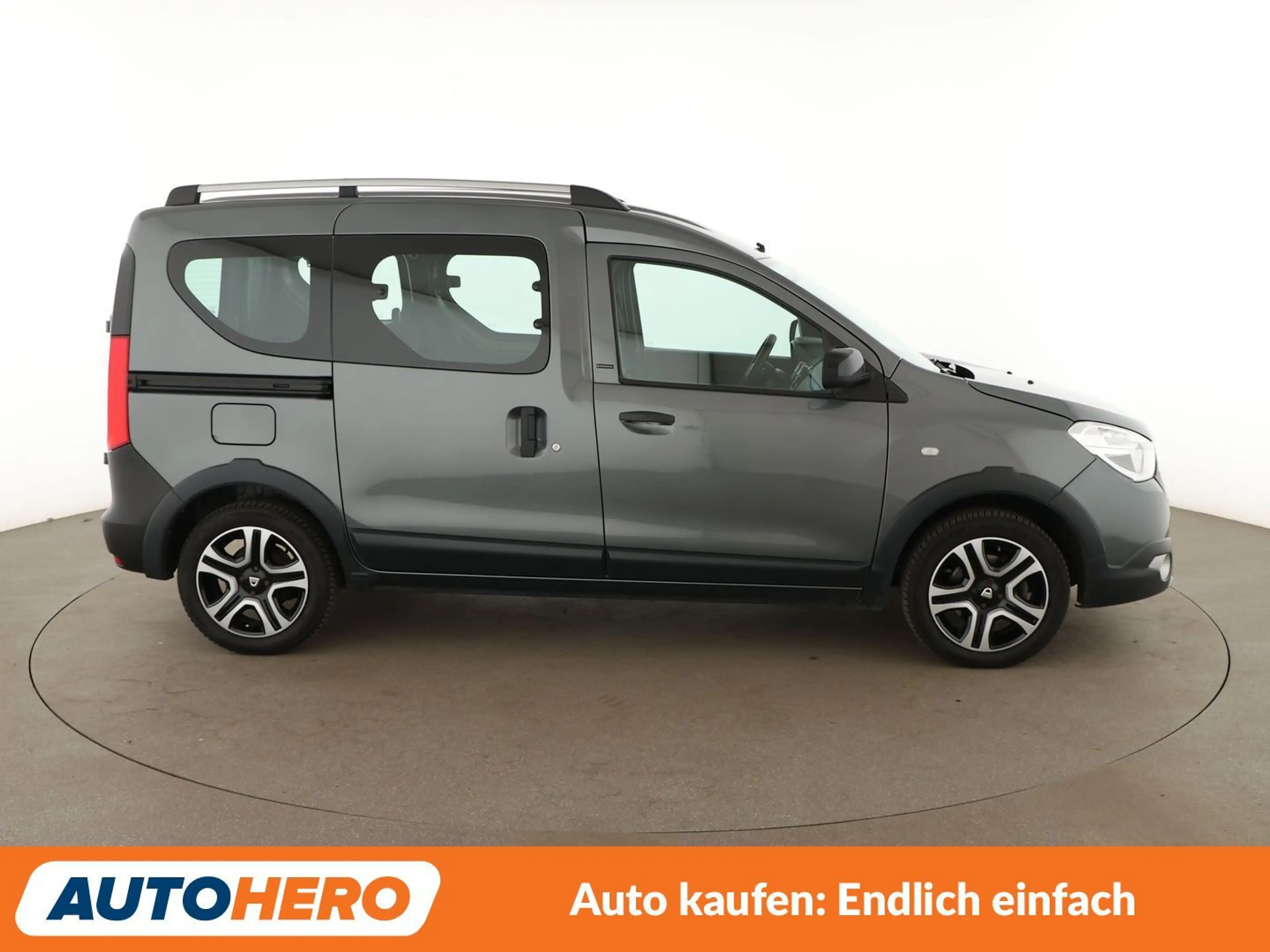 Dacia Dokker 1.2 TCe Stepway Celebration*NAVI*CAM*PDC*TEMPO* — photo 7