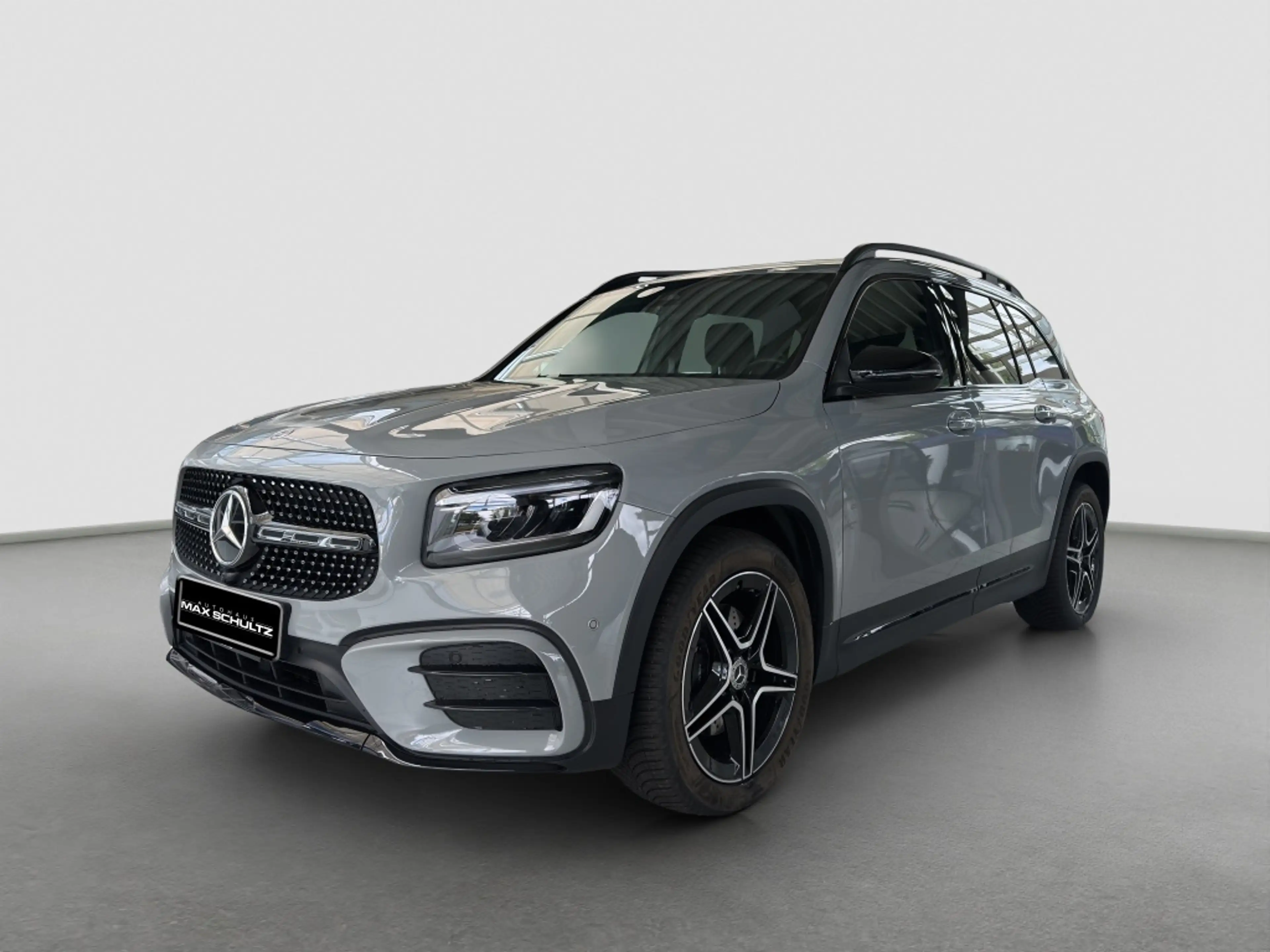 Mercedes-Benz GLB 200 AMG*Night*LED*KeyLess*PDC*ParkAss*RFK — photo 2