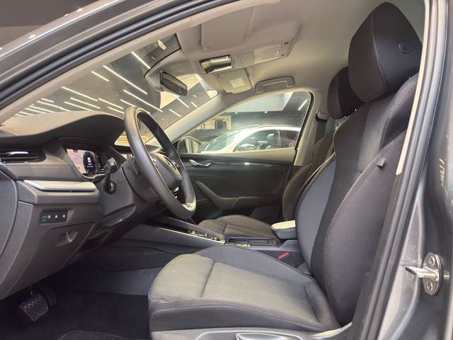 Skoda Octavia — photo 11