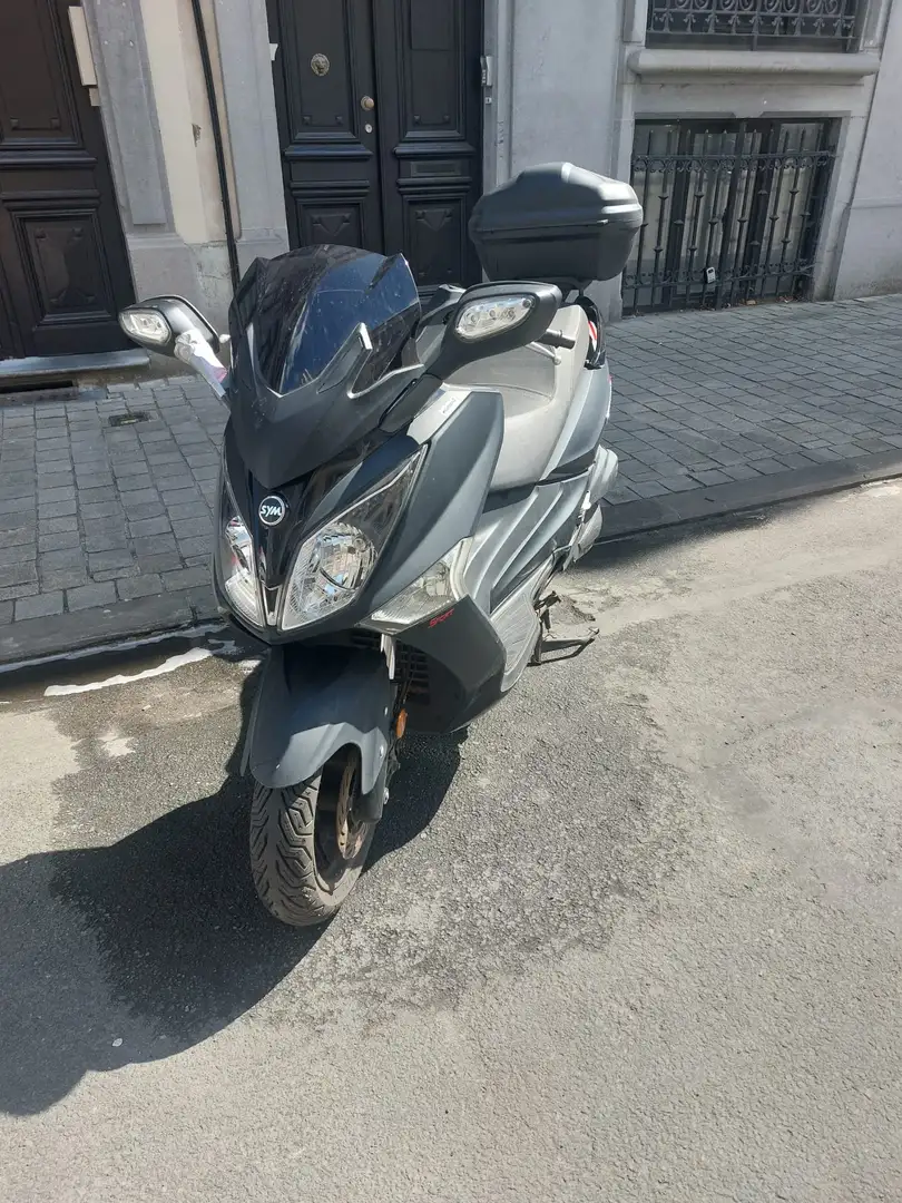 SYM GTS 125 gts 125 cc sport Noir - 2