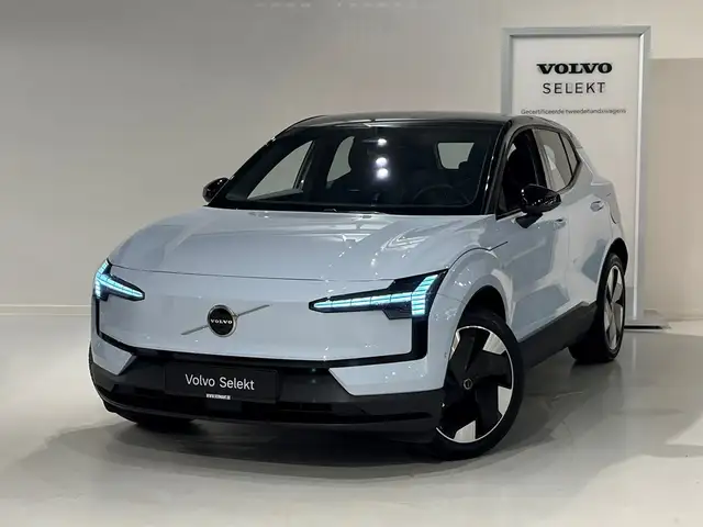 Volvo EX30 Ultra Recharge Extended Range + PANO DAK/360 CAMER