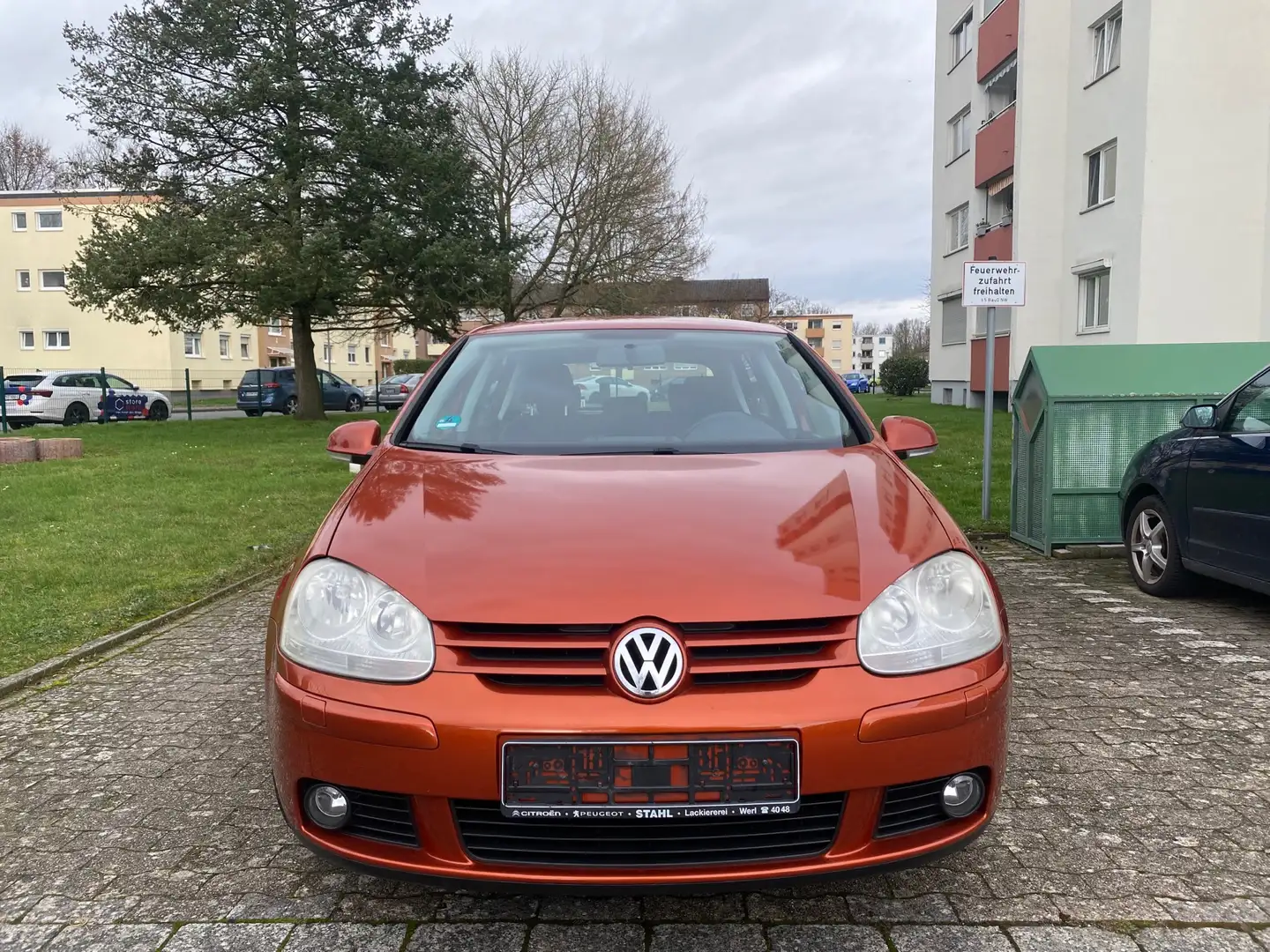 Volkswagen Golf 1.4 Goal Oranje - 1