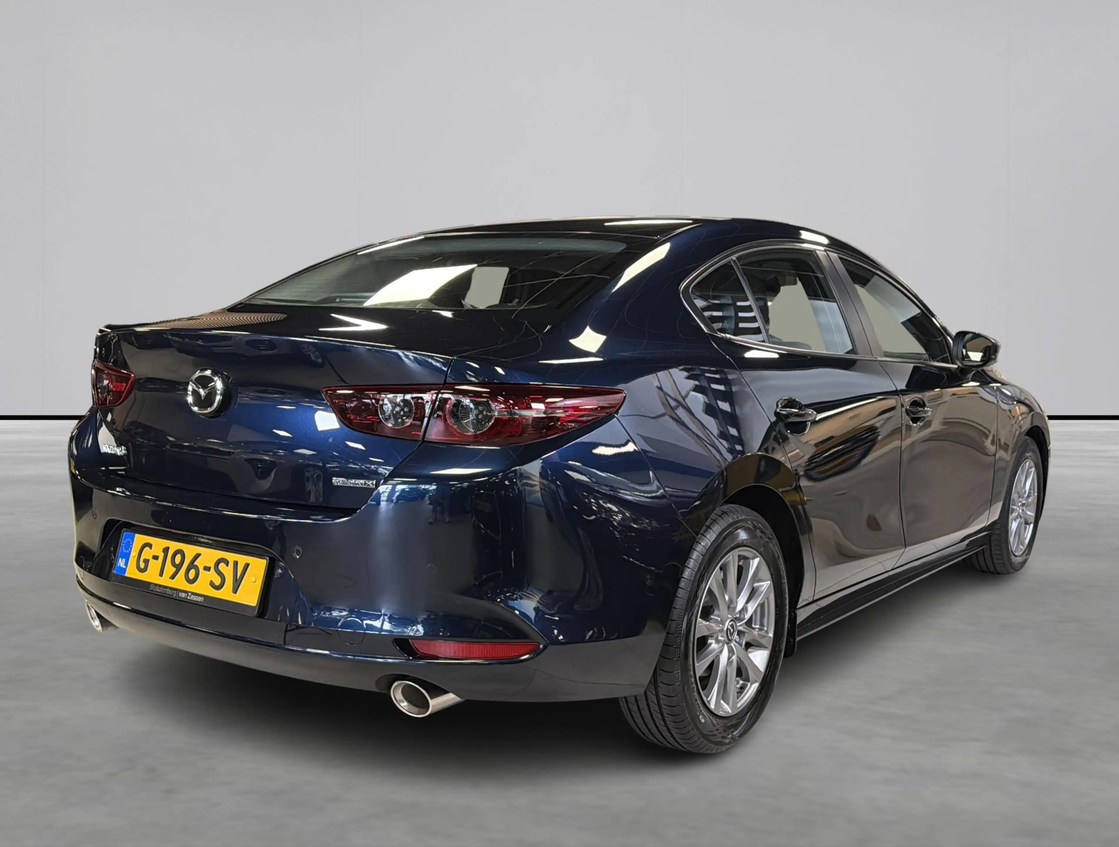 Mazda 3 2.0 e-SkyActiv-X M Hybrid 180 — photo 5
