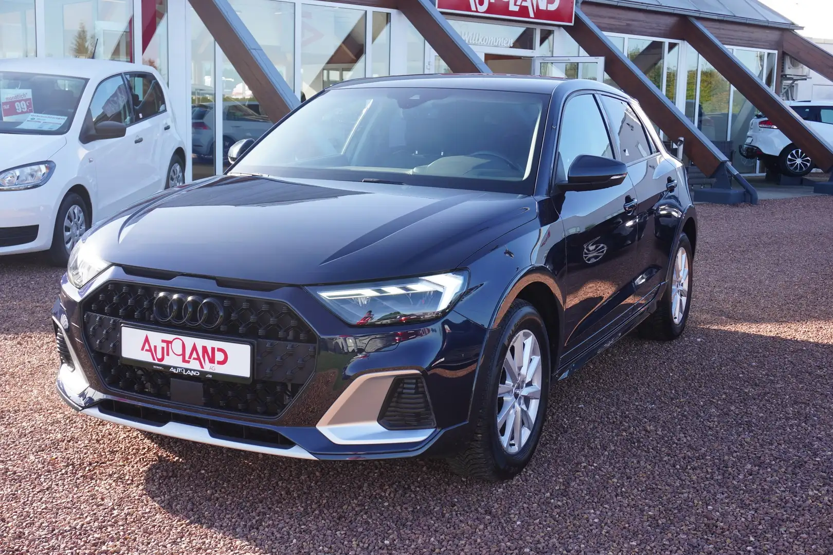 Audi A1 citycarver 30 1.0 TFSI LED Android Apple DAB Blau - 2