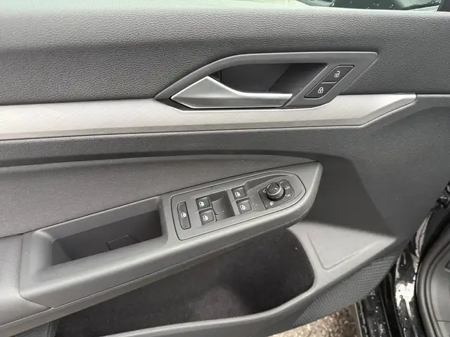 Volkswagen Golf view 15