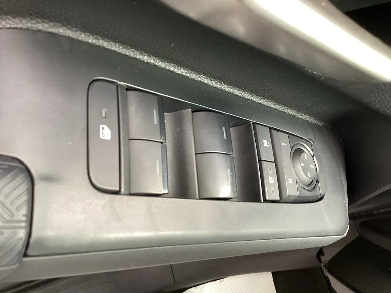 Toyota Tacoma снимка Toyota Tacoma
