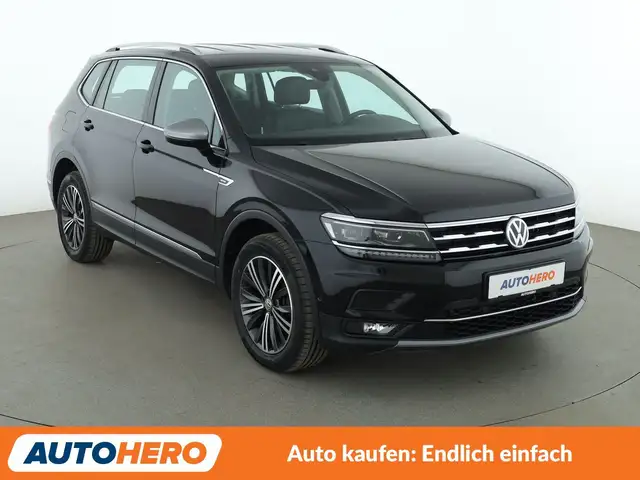 Volkswagen Tiguan Allspace view 8