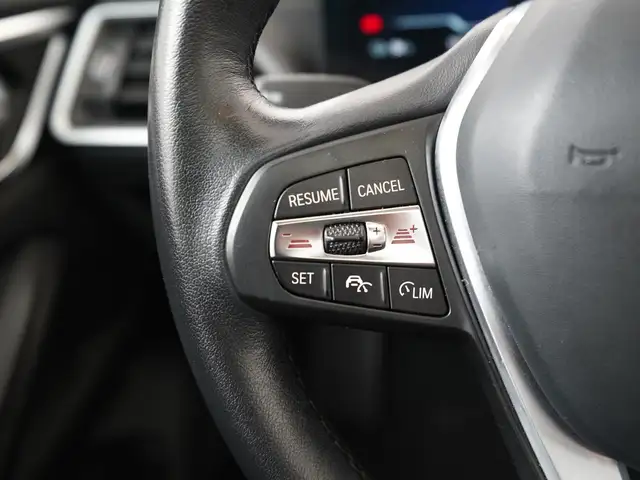 BMW I4 view 7