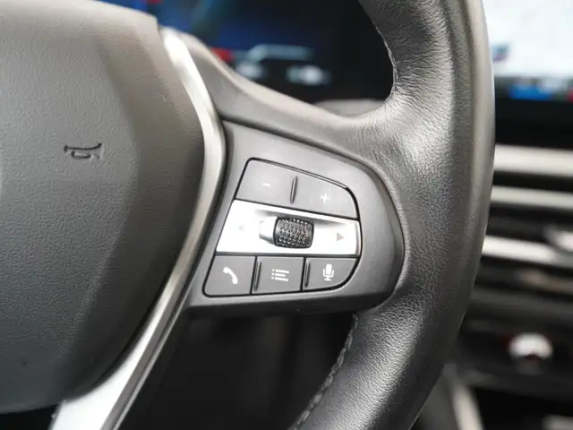 BMW I4 view 9