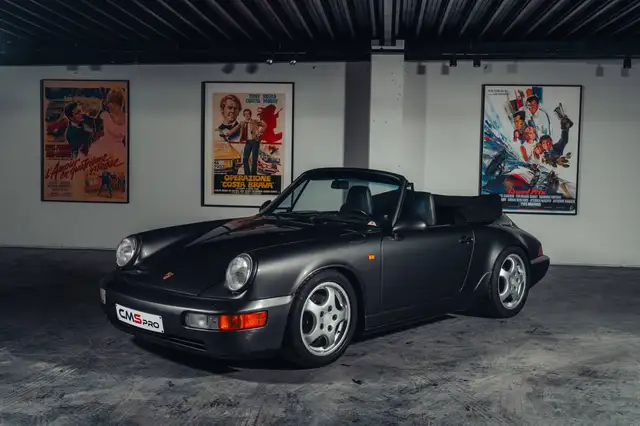 Porsche 964 Carrera 4 Cabriolet