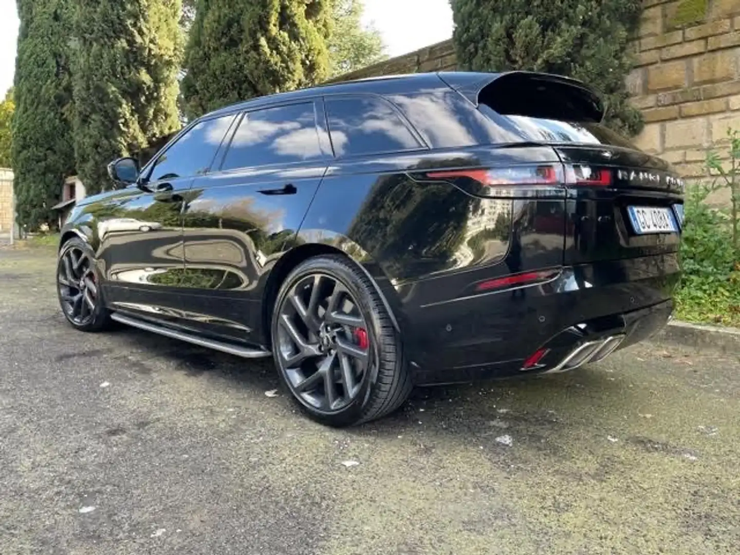 Land Rover Range Rover Velar 5.0 SV 550 cv autobiography Noir - 2