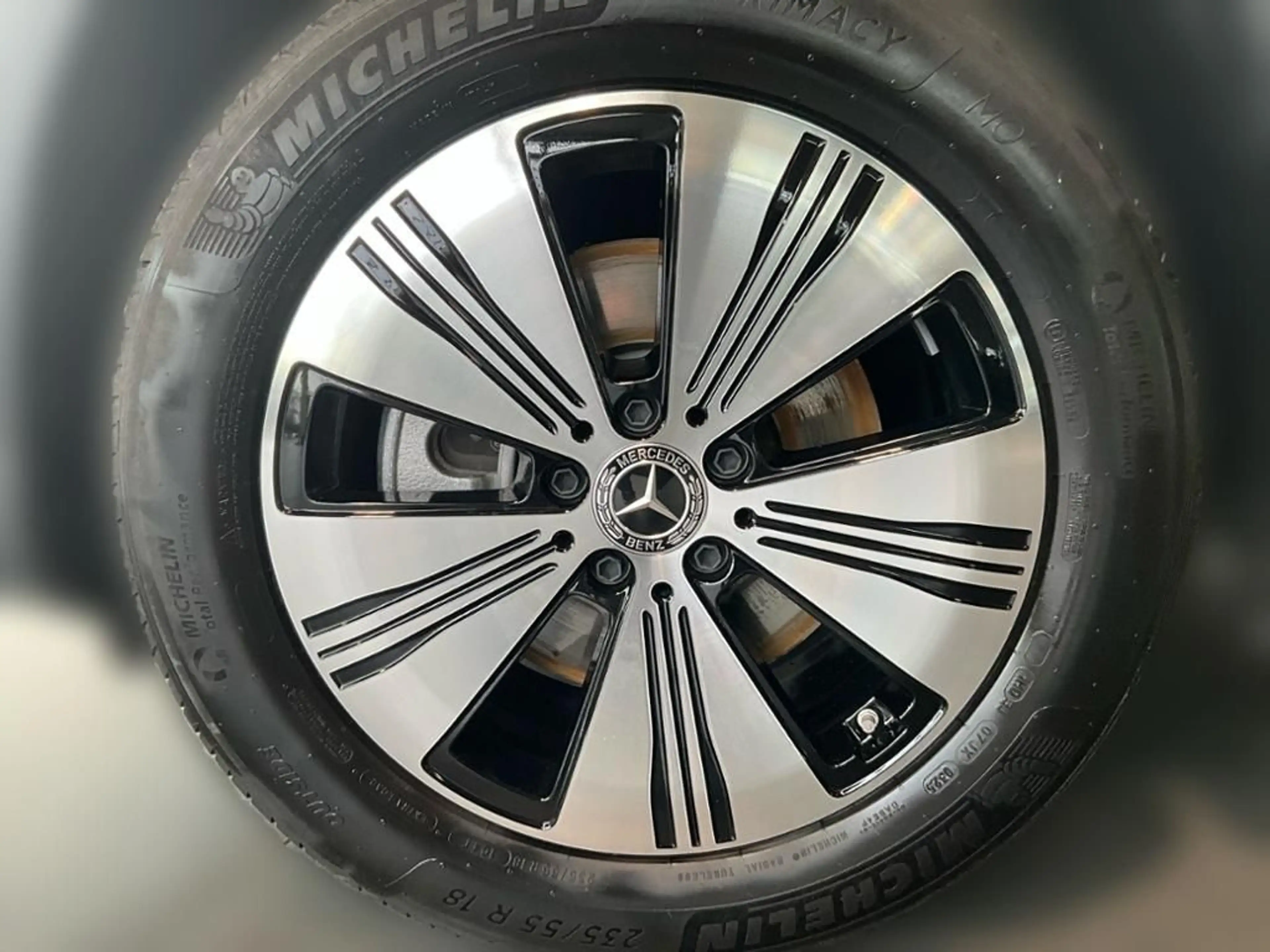 Mercedes-Benz EQA 250 ACC AUT DynLicht Fernlichtass. Kam. LED — photo 15