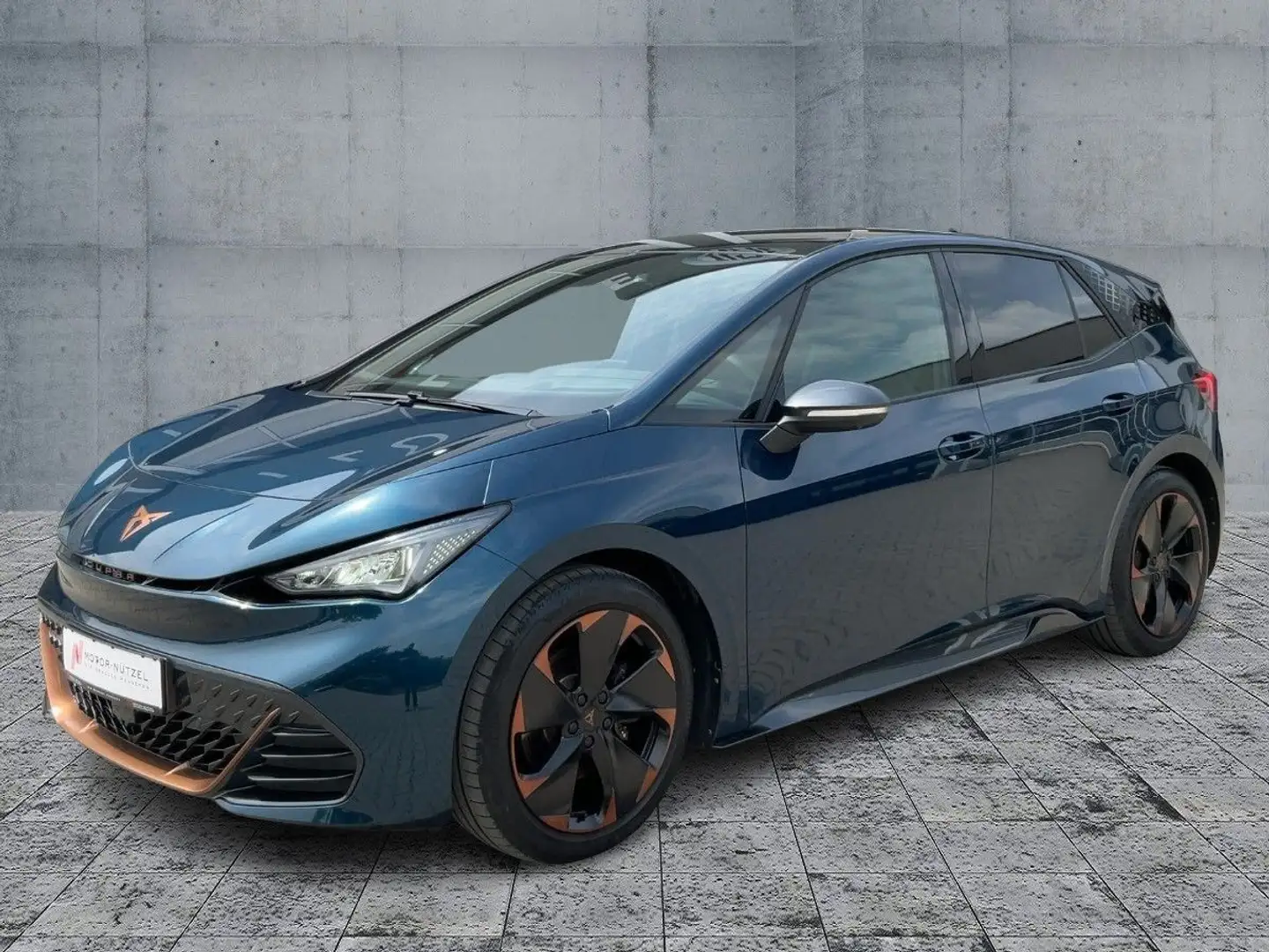 CUPRA Born 150 kW 5JG+LED+NAVI+PANO+VC+DAB+KEYLESS+HuD Blau - 2