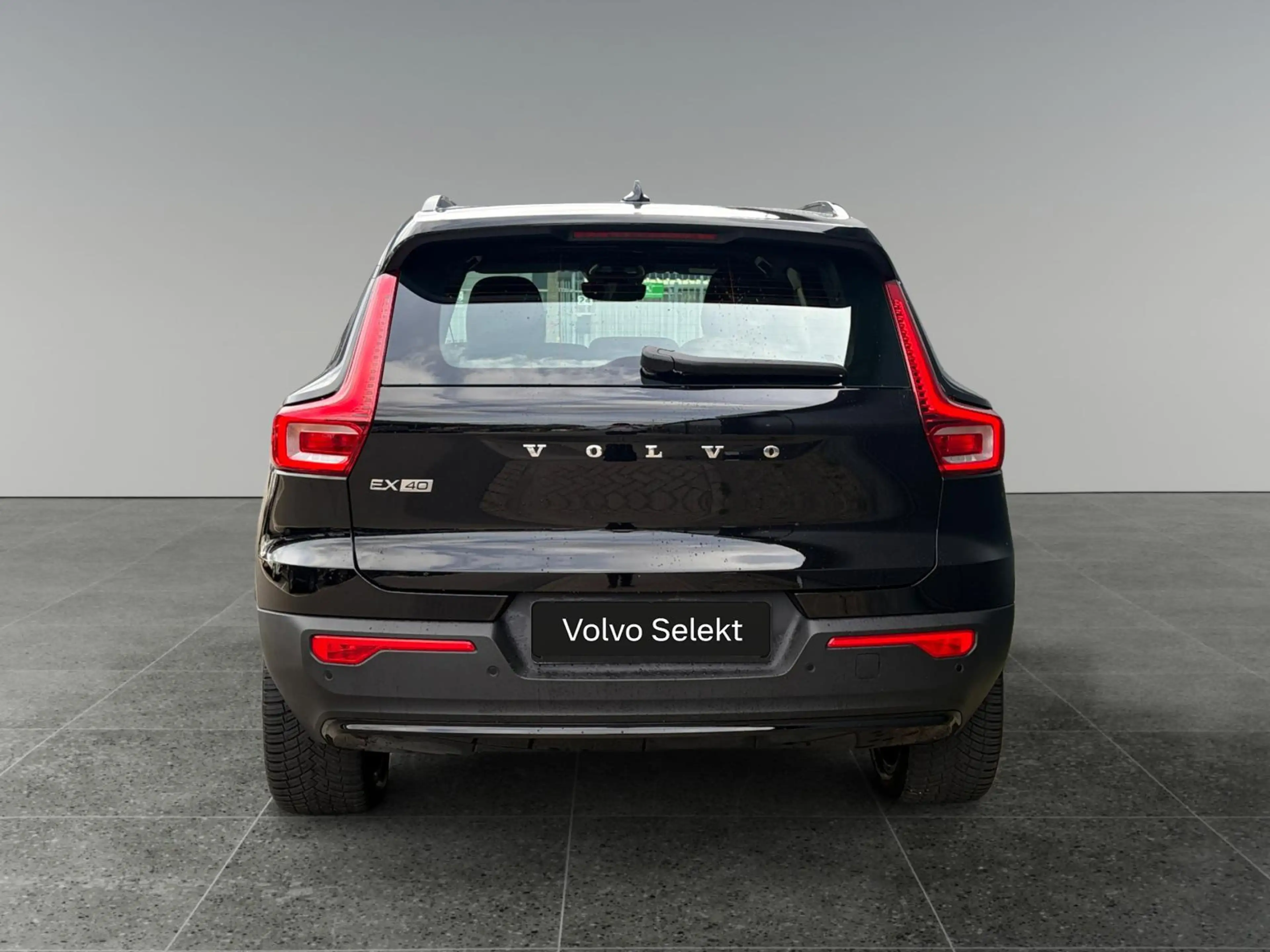 Volvo EX40 Single Motor Extended Range Plus 82 kWh | Trekhaak — photo 4