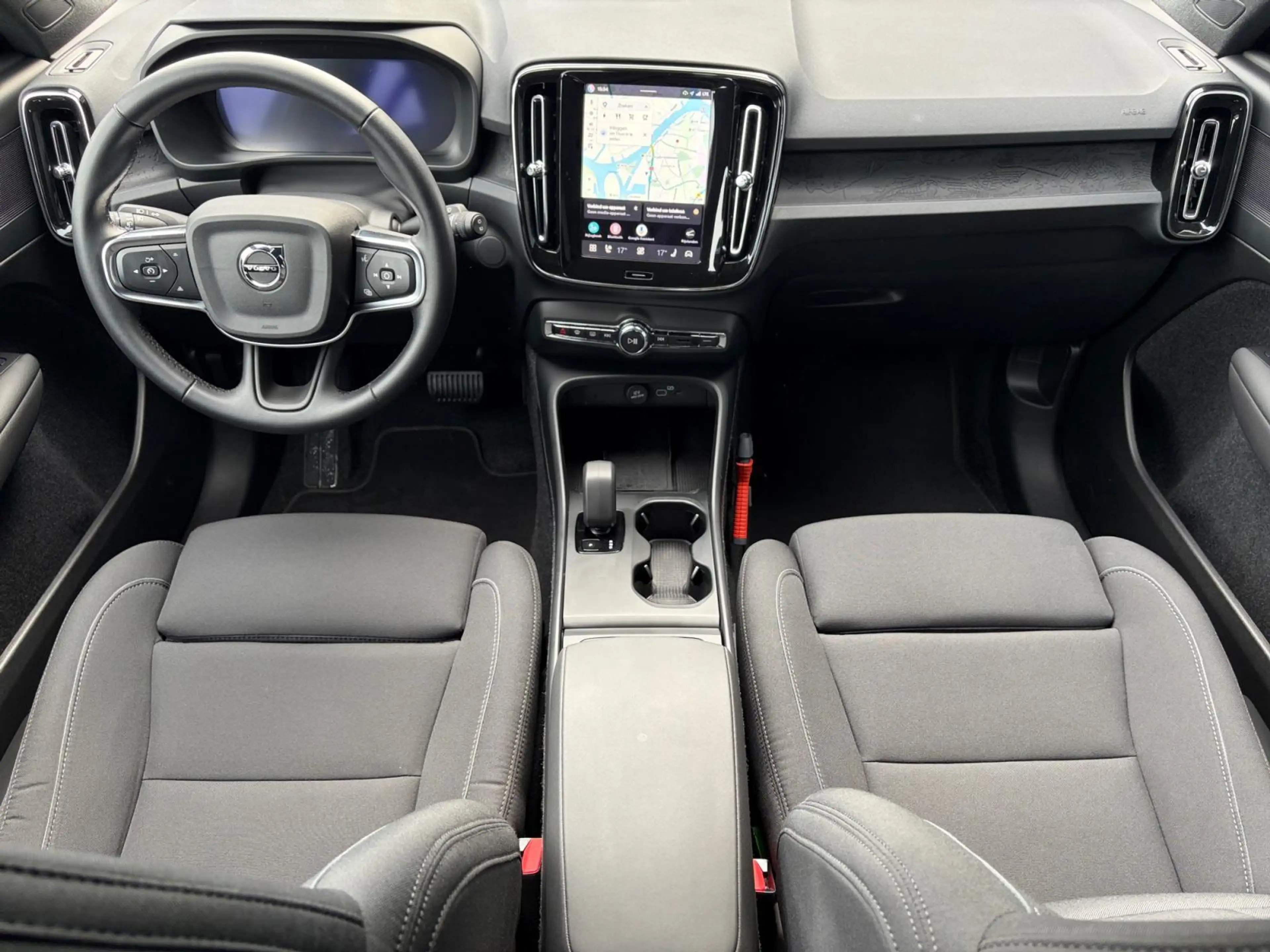 Volvo EX40 Single Motor Extended Range Plus 82 kWh | Trekhaak — photo 10
