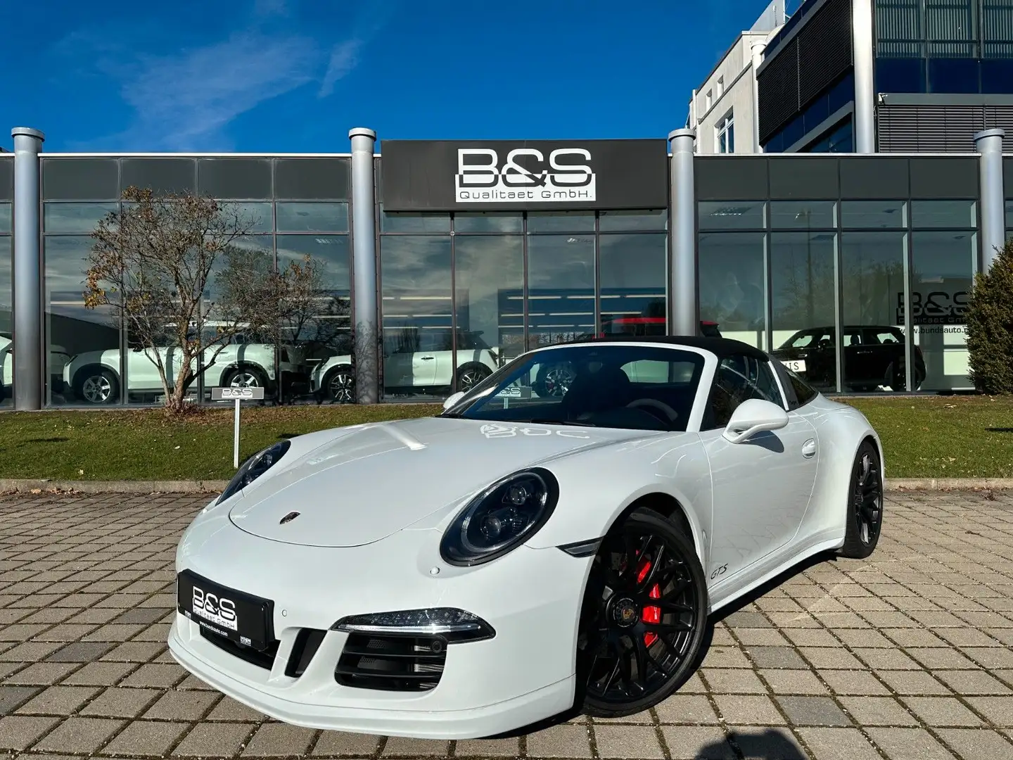 Porsche 991 Targa 4 GTS SPORT CHRONO,CARBON,BOSE Weiß - 2