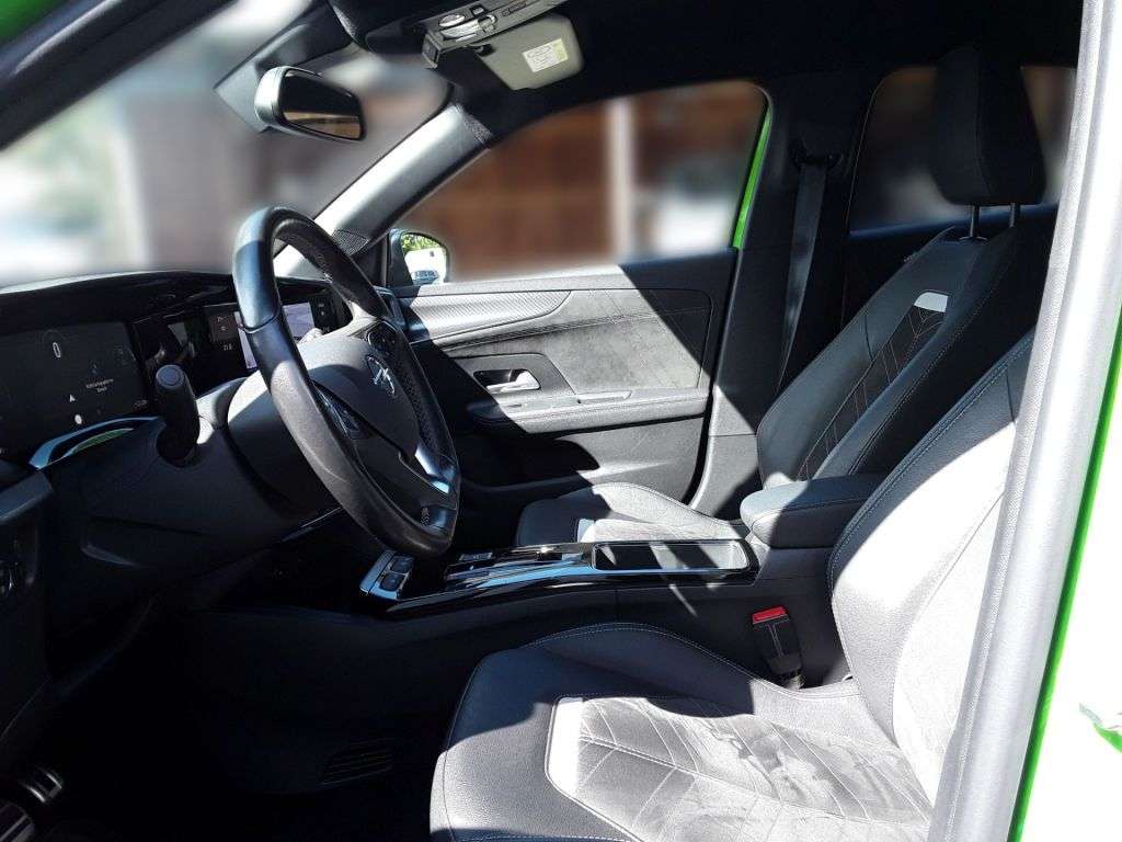 Opel Mokka E