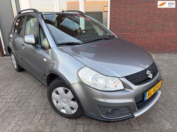 1.6 Exclusive / PDC / Clima / Keyless / AUT / Stoe