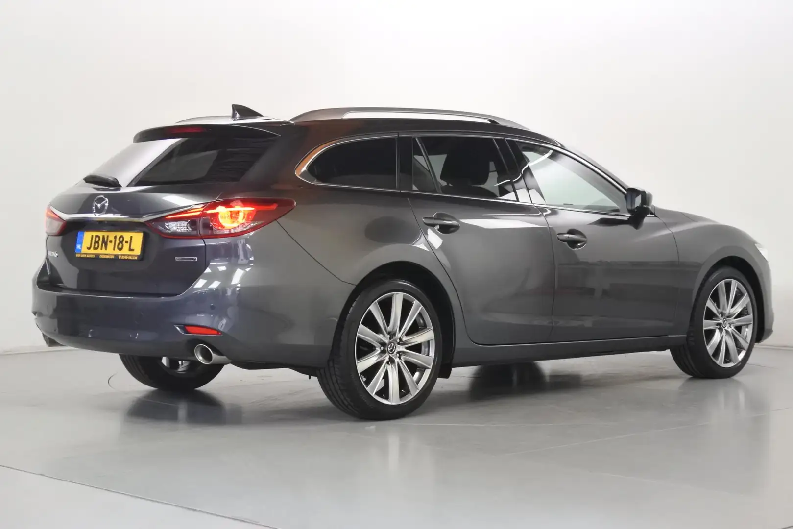 Mazda 6 Sportbreak 2.5 194pk Automaat Sports-line Grau - 2
