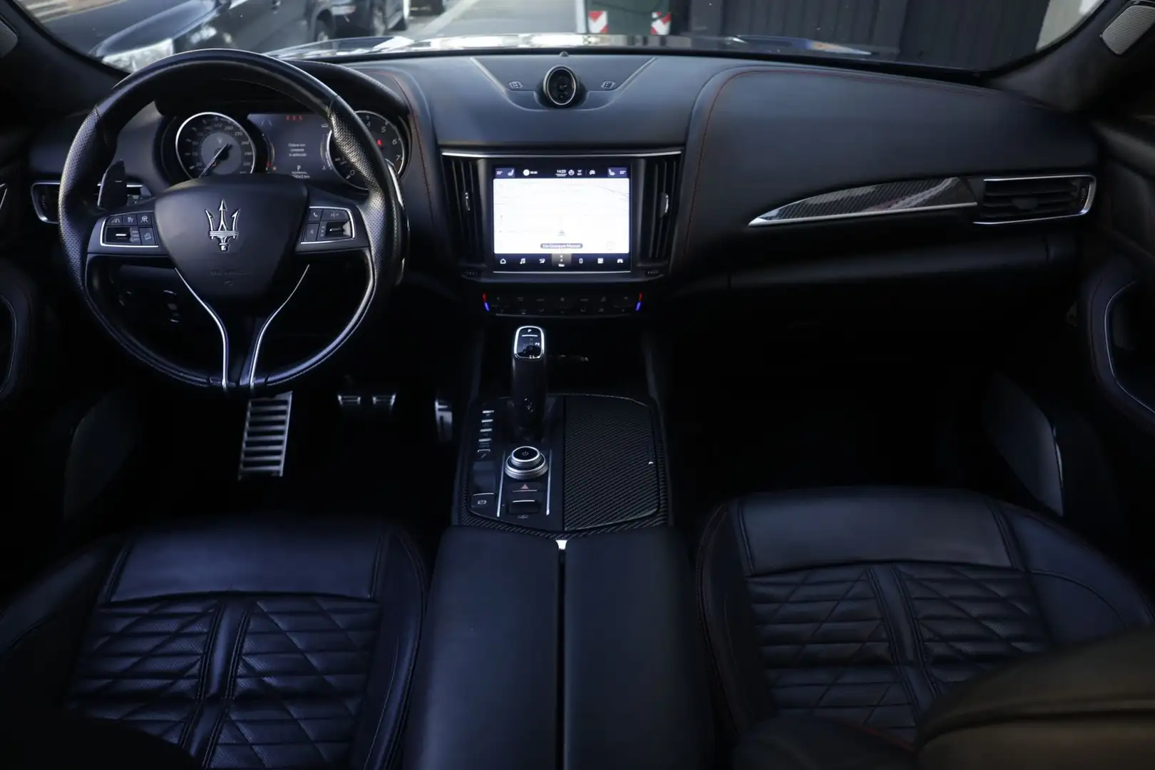 Maserati Levante Maserati Levante  V8 580 CV AWD Trofeo Unicopropr Nero - 2