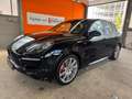 Porsche Cayenne GTS Approved Sportchrono Pano AHK BOSE Schwarz - thumbnail 1