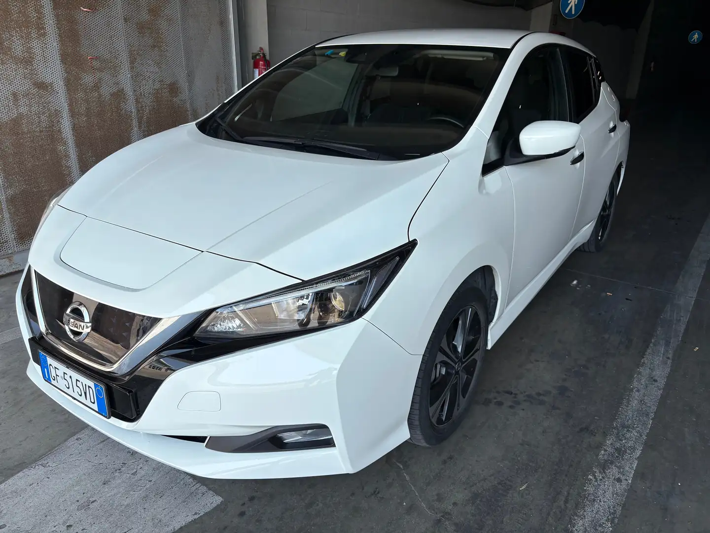 Nissan Leaf Leaf II 2018 e+ Acenta 62kWh 217cv Bianco - 2