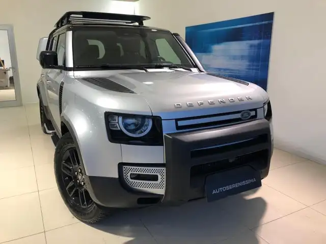 Land Rover Defender (2019) 110 2.0 SD4 240CV AWD S 7 POSTI